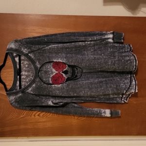 Torrid size 1 gray skull long sleeve shirt